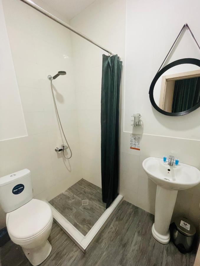 Book Hotel Tbilisi Ngoại thất bức ảnh