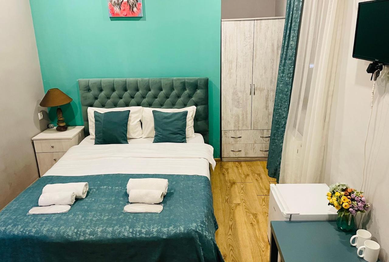 Book Hotel Tbilisi Ngoại thất bức ảnh
