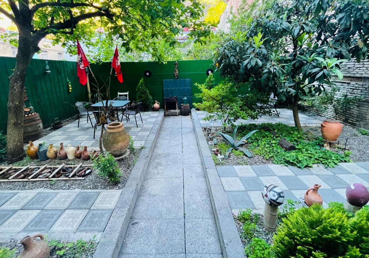 Book Hotel Tbilisi Ngoại thất bức ảnh
